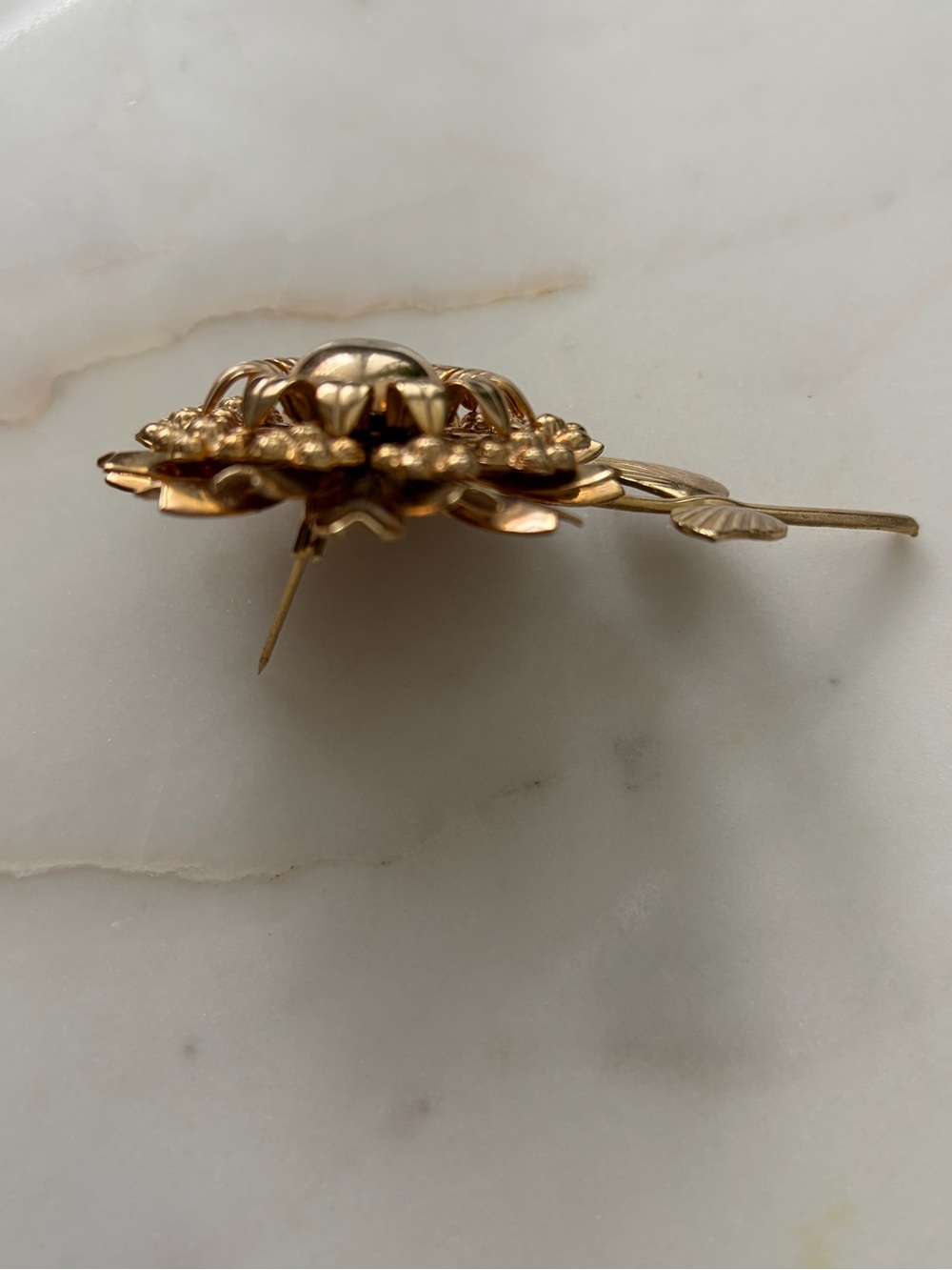 Gold Floral Sunflower Brooch - Picture 5 of 7